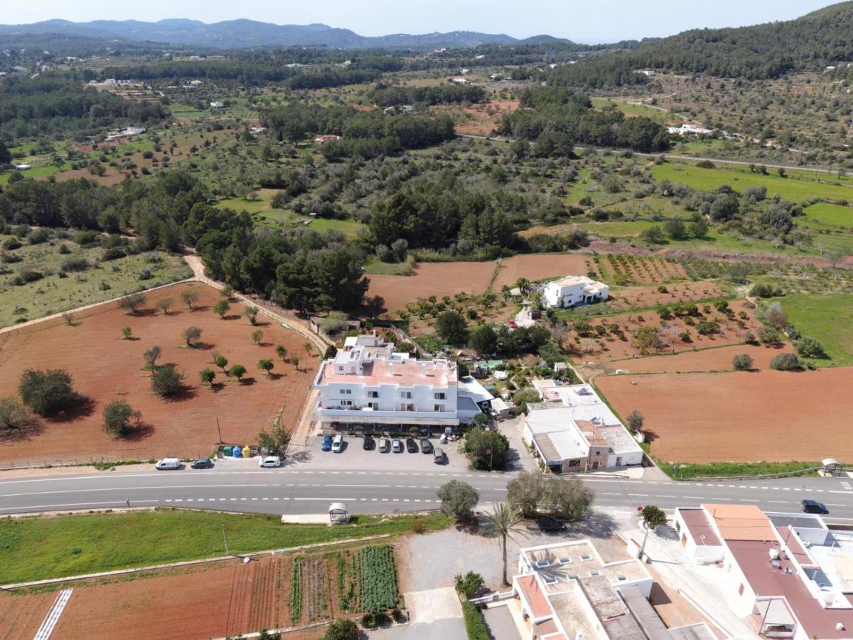 Hotel Ses Arcades Sant Joan De Labritja Exteriér fotografie
